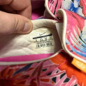Nike colorful tropical  pink/blue slip-on shoes size 8